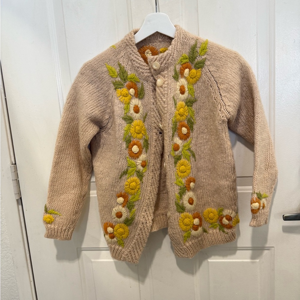 Vintage wool embroidered floral cardigan sweater small - Picture 10 of 10